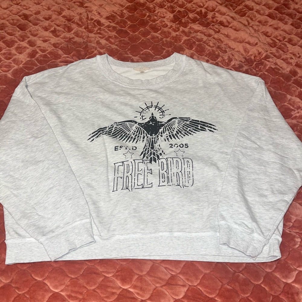 Chelsea & Violet Free Bird' Graphic Crewneck Sweatshirt